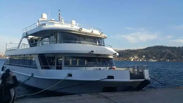 istanbul-boat