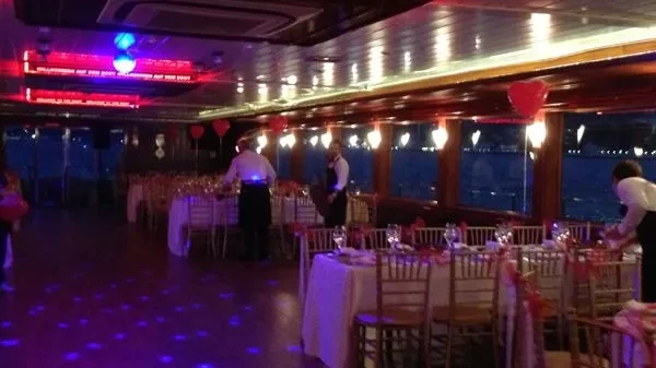 private-wedding-ceremony-boat-rental-istanbul