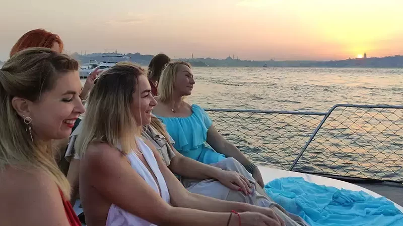 sunset-cruise-for-groups