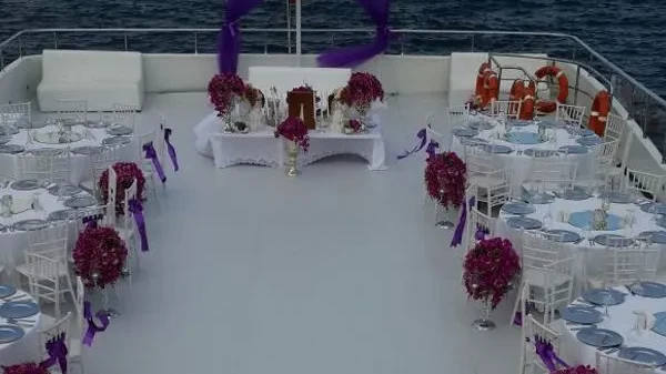 wedding-boat-shows-istanbul-tour